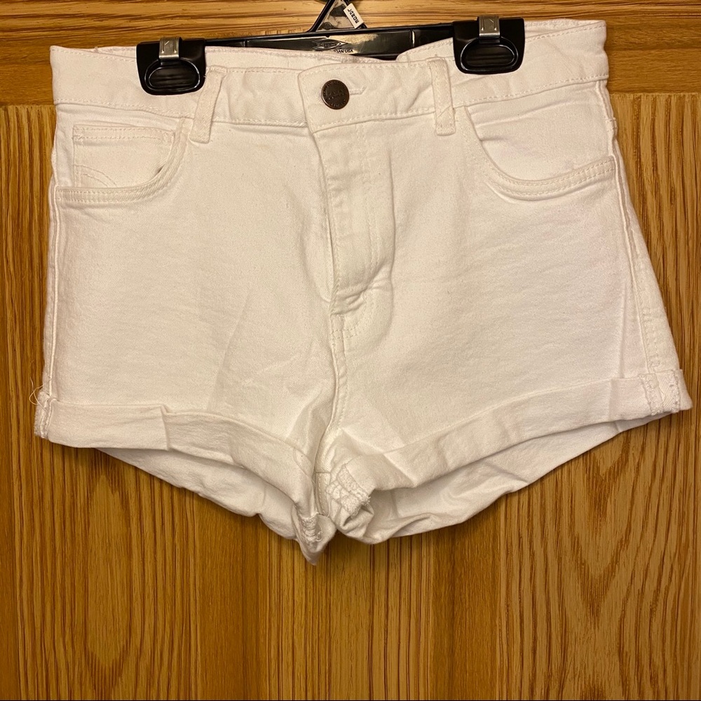 NWOT Zara Trafaluc Denim Makers White Jean shorts